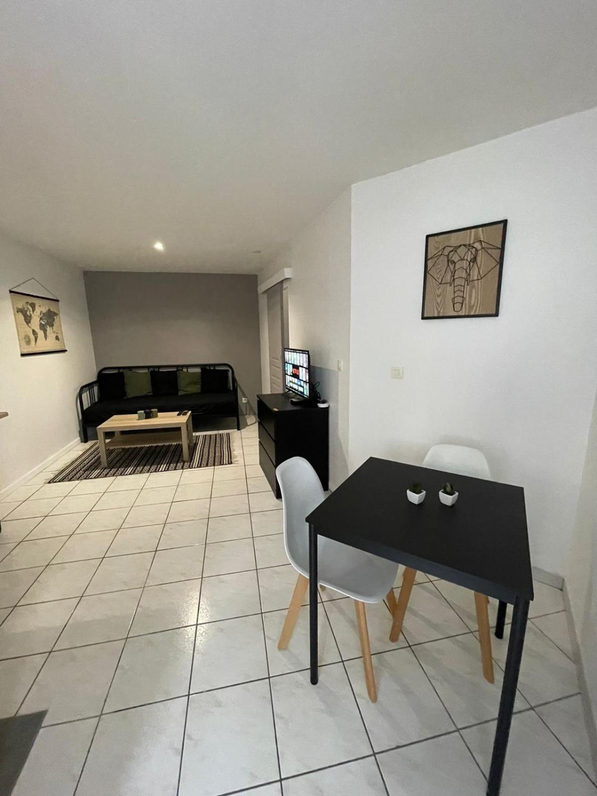 Charmant Studio L'Arnon A איסודן מראה חיצוני תמונה